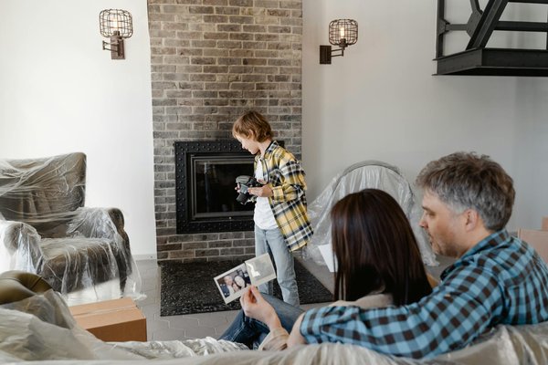 Matériaux essentiels pour construire une cabane de jardin écologique et durable : guide pratique à ne pas manquer