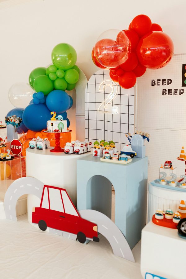 Nombre de ballons pour une arche parfaite : guide essentiel